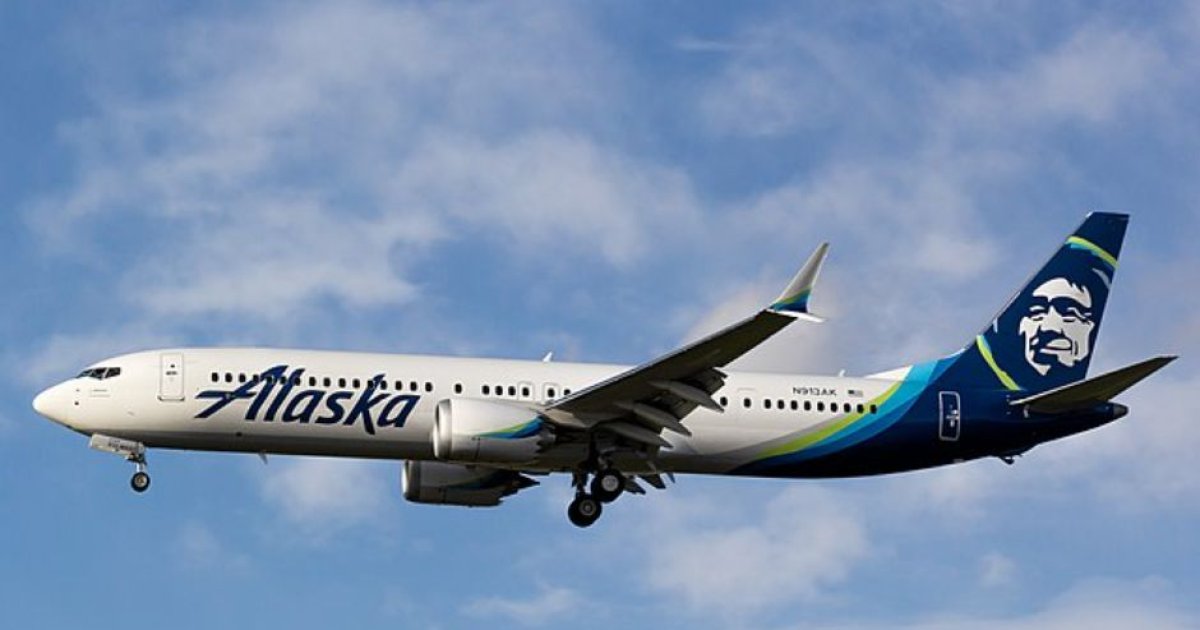 Alaska Airlines plane diverted from its route after it was discovered the pilot did not have clearance to land