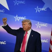 Una imagen de archivo de Donald Trump en CPAC 2025