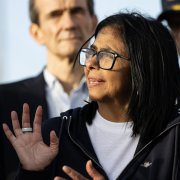 Delcy Rodríguez en La Guaira.