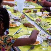 Imagen de referencia de almuerzo escolar (Archivo)