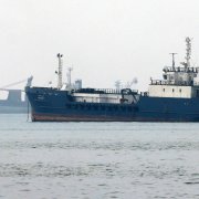 Embarcación atraviesa el estrecho de Ormuz/ ATTA KENARE