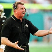 (FILES) This 29 November, 1998, file photo shows New Orleans Saints head coach Mike Ditka