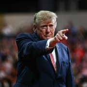 Donald Trump en Kansas/ Kent NISHIMURA / AFP)