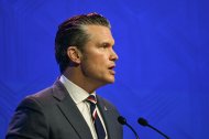 El secretario Pete Hegseth.