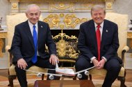 Benjamin Netanyahu y Donald Trump en el Despacho Oval