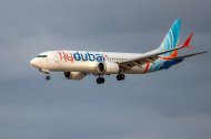 Un avión de flydubai se prepara para aterrizar en el aeropuerto Ben Gurion de Lod, Israel