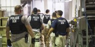 Agentes del ICE y de Investigaciones de Seguridad Nacional (HSI).