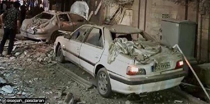 Edificio en escombros en Teherán