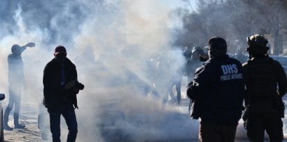 Agentes del ICE y el DHS durante un operativo de inmigración (Archivo)