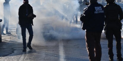 Agentes del ICE y el DHS durante un operativo de inmigración (Archivo)