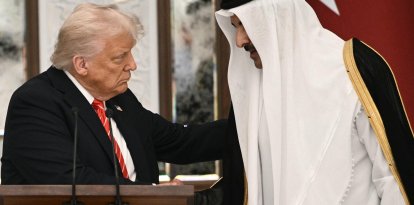 Donald Trump junto al emir de Qatar