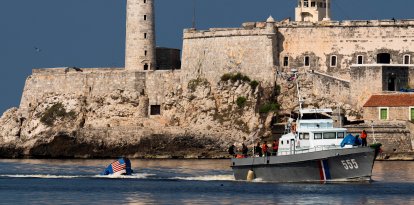 Lancha de tropas guardacostas en La Habana (Archivo)