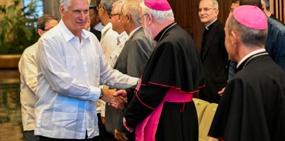 Miguel Diaz Canel y el enviado del Vaticano, arzobispo Paul Richard Gallagher