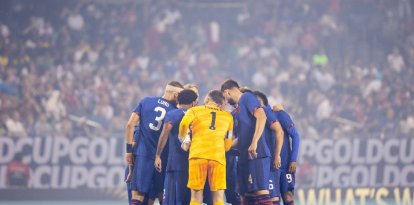 La USMNT, durante el primer partido de la Copa Oro de la CONCACAF.