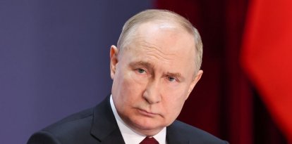 El presidente de Rusia, Vladímir Putin, asiste a la reunión anual ampliada de la Junta del Ministerio del Interior de Rusia para resumir los resultados del trabajo de las autoridades de asuntos internos en 2023.