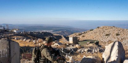 Un soldado israelí en la frontera con Líbano preparado para la operación terrestre.