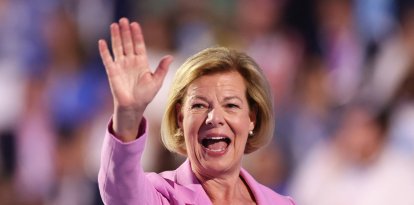 La demócrata Tammy Baldwin (D-WI)