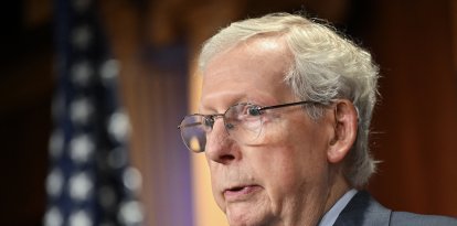 Elecciones presidenciales 2024: McConnell dejará su puesto cómo líder del Senado en 2025