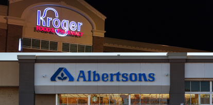 Establecimientos de Kroger y Albertsons en dos imágenes distintas contrapuestas