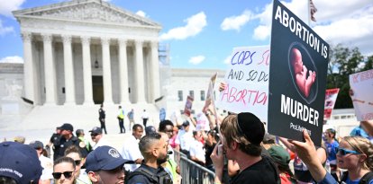 Protesta antiaborto frente a la Corte Suprema