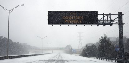 Tormenta invernal en la Interestatal 110 en Florida