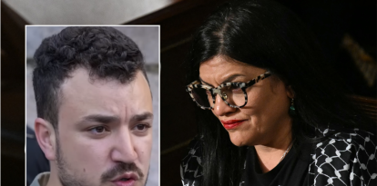 La representante RashidaTlaib con Mahmoud Khalil en una imagen editada