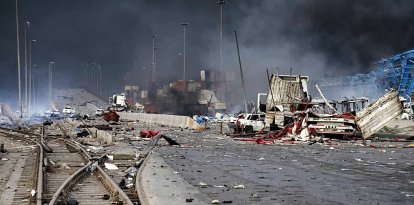 Explosión en el puerto de Shahid Rajaee (Irán)