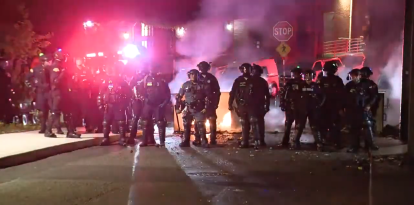 Policías estatales de Washington desplegados en la UW