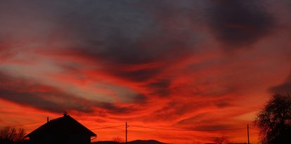 Puesta de sol. Imagen de Archivo