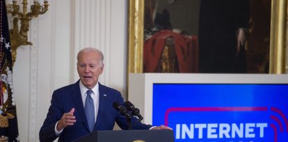 Joe Biden presenta planes de internet de alta velocidad