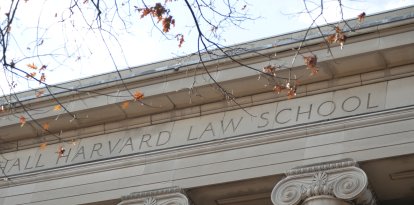 Facultad de Derecho de la Universidad de Harvard en Boston, Massachusetts.