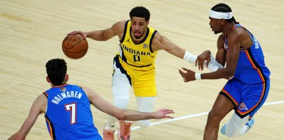 Haliburton (Pacers), frente a Holmgren y Gilgeous-Alexander (Thunder)