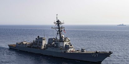 USS Gravely (DDG 107) de la Armada
