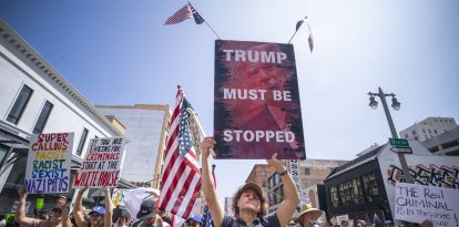 Una manifestación contra Donald Trump en Los Ángeles.