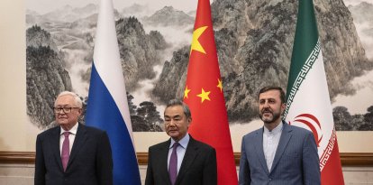 Chinese Foreign Minister, Russian Deputy Foreign Minister and Iranian Deputy Foreign Minister