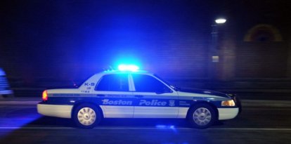 Un carro del Departamento de Policía de Boston
