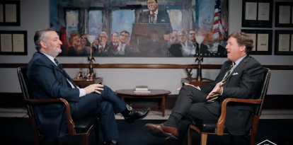 Tucker Carlson entrevista a Ted Cruz.