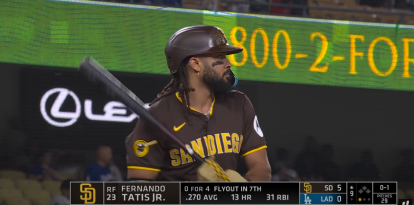 Fernando Tatis en el campo - Captura de pantalla YouTube