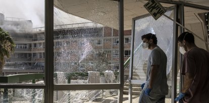 Una sala de emergencias en el Hospital Sorokatras un ataque de misiles en Beersheba