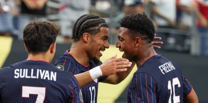 Los futbolistas de la USMNT celebran un gol en la Copa Oro 2025