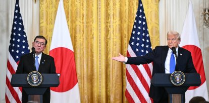 El primer ministro japonés Shigeru Ishiba y el presidente Donald Trump en una imagen de archivo