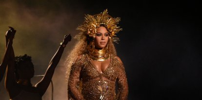Beyoncé anuncia su embarazo en medio de un show (Imagen de archivo)