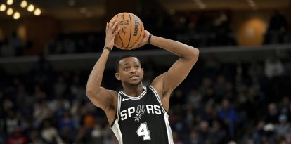 De'Aaron Fox, con los San Antonio Spurs, durante un partido