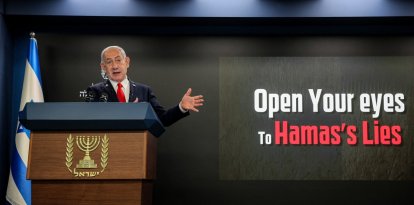 El primer ministro de Israel, Benjamin Netanyahu, ofrece una conferencia de prensa en la oficina del primer ministro en Jerusalén el 10 de agosto de 2025