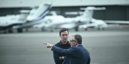 El enviado especial a Oriente Medio, Steve Witkoff (D), y Jared Kushner
