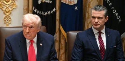 Trump y Hegseth en la Casa Blanca/ Andrew Caballero- Reynolds