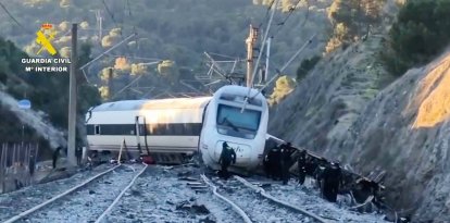 Imagen del descarrilamiento y accidente del tren de Adamuz, España