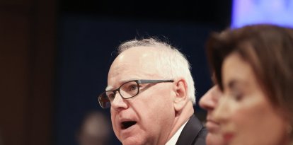 Tim Walz en el Senado/ Alex Wroblewski