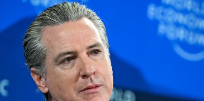 Gavin Newsom en el Foro Económico Mundial/ Fabbrice Coffrini