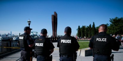 New Jersey police officers
